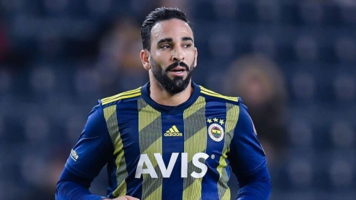 adil-rami-fenerbahce-1582316295-32197.jpg
