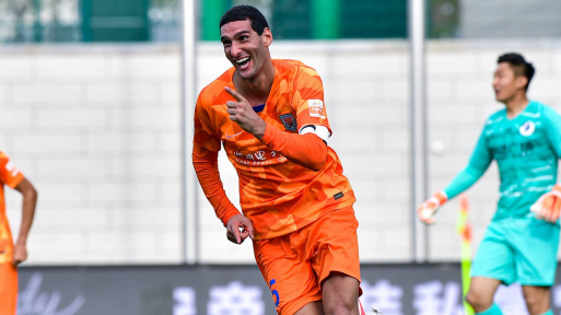 marouane-fellaini-mit-hattrick-fur-shandong-luneng-taishan-1595839679-44186.jpg