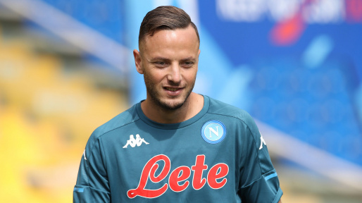 amir-rrahmani-napoli-1602075733-48649.jpg