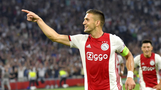 dusan-tadic-ajax-amsterdam-1567055019-25120.jpg