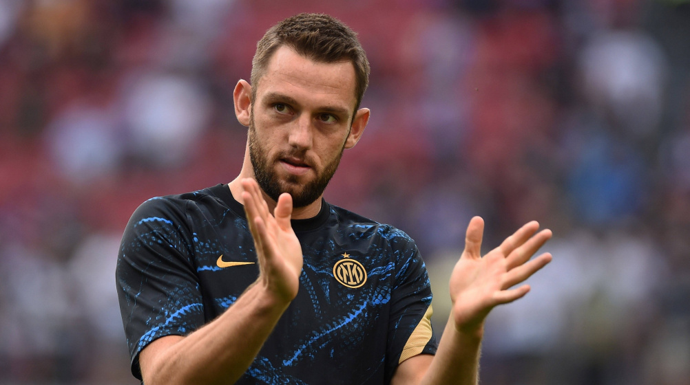 stefan-de-vrij-inter-1632222998-71435.jpg